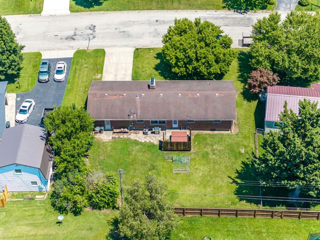 1566 Grimes Avenue, Urbana, OH 43078