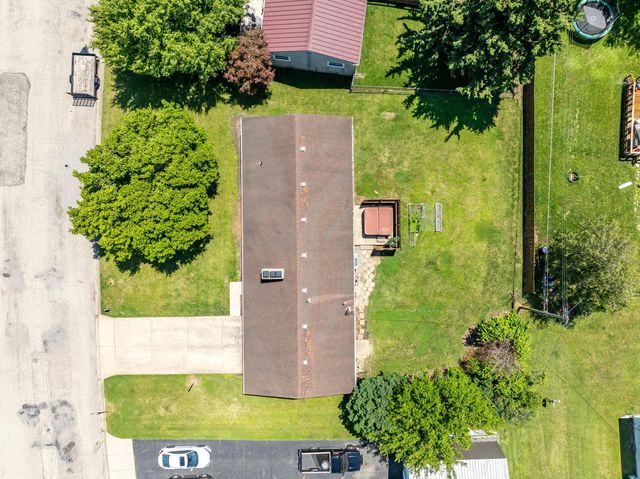 1566 Grimes Avenue, Urbana, OH 43078