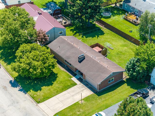 1566 Grimes Avenue, Urbana, OH 43078