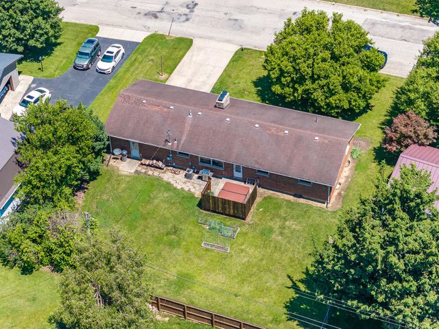 1566 Grimes Avenue, Urbana, OH 43078