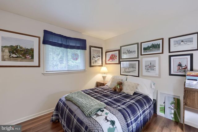 2830 COUNTRYSIDE DR, Lancaster, PA 17601