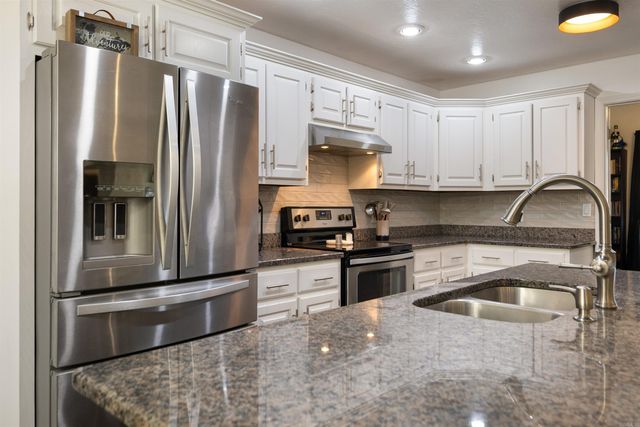 1810 Cypress Street, Paragould, AR 72450