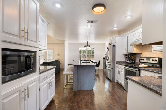 1810 Cypress Street, Paragould, AR 72450
