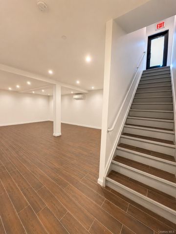 4128 150th Street 1B, Flushing, NY 11355