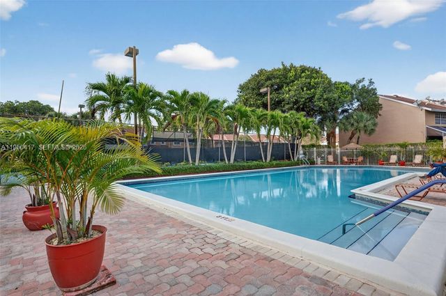 7033 Woodmont Way, Tamarac, FL 33321