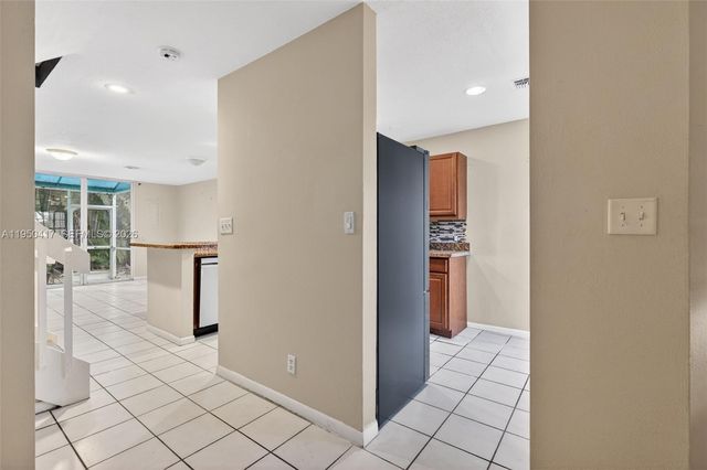 7033 Woodmont Way, Tamarac, FL 33321