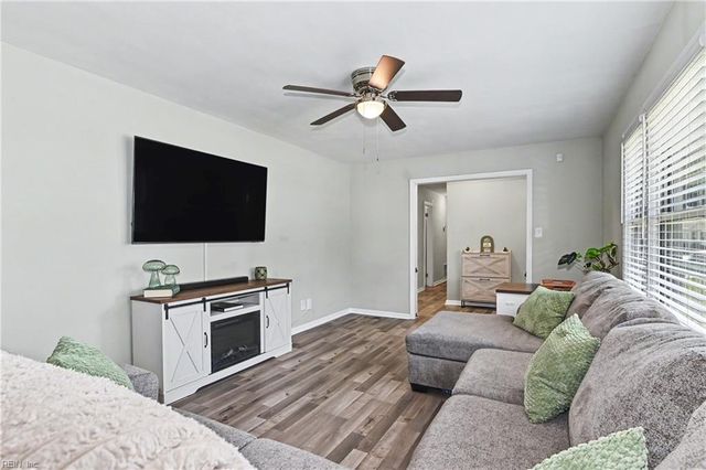2309 Tapscott AVE, Chesapeake, VA 23324
