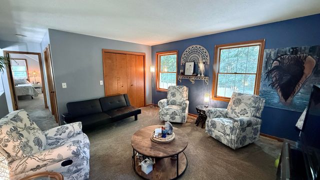 12637 Lakeshore Drive, Grand Haven Twp, MI 49417