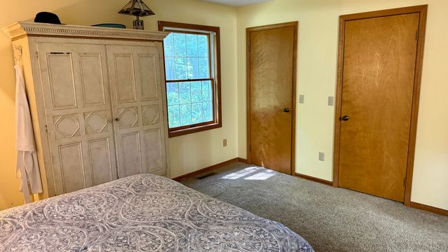 12637 Lakeshore Drive, Grand Haven Twp, MI 49417