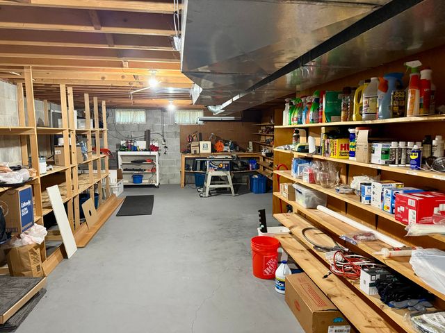 12637 Lakeshore Drive, Grand Haven Twp, MI 49417