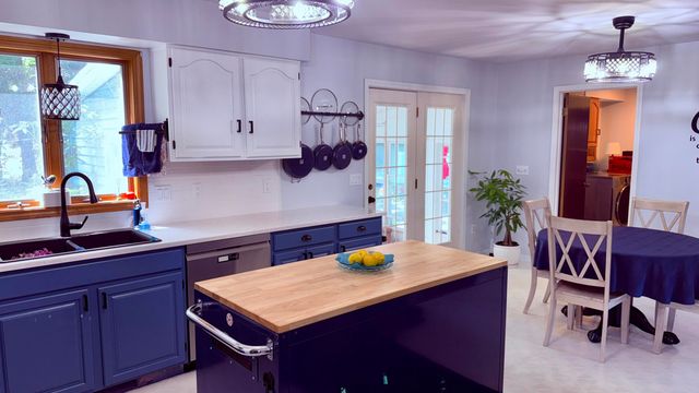 12637 Lakeshore Drive, Grand Haven Twp, MI 49417