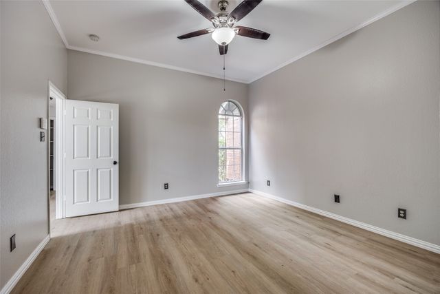 2102 Overview Lane, Garland, TX 75044