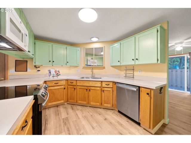 17811 Se 23RD St, Vancouver, WA 98683