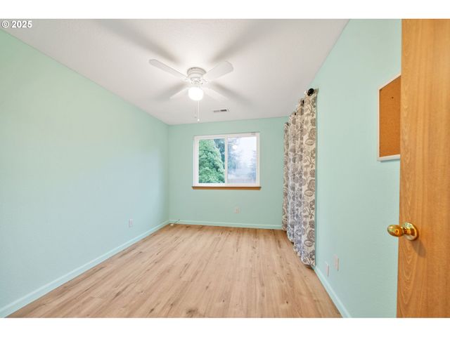 17811 Se 23RD St, Vancouver, WA 98683