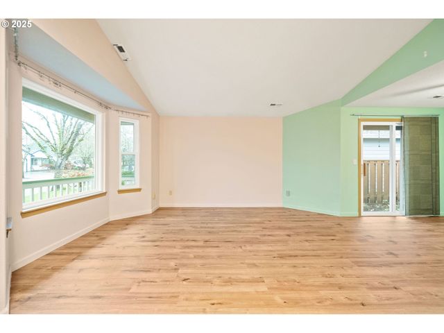 17811 Se 23RD St, Vancouver, WA 98683