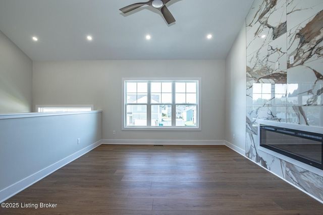 236 Wild Deer Dr, Elizabethtown, KY 42701