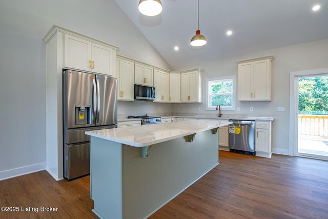 236 Wild Deer Dr, Elizabethtown, KY 42701