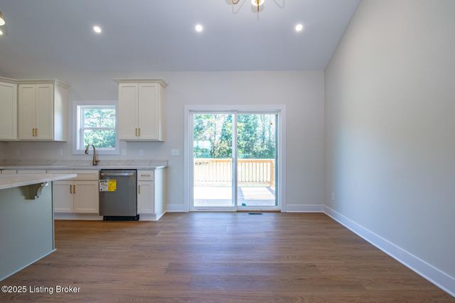 236 Wild Deer Dr, Elizabethtown, KY 42701