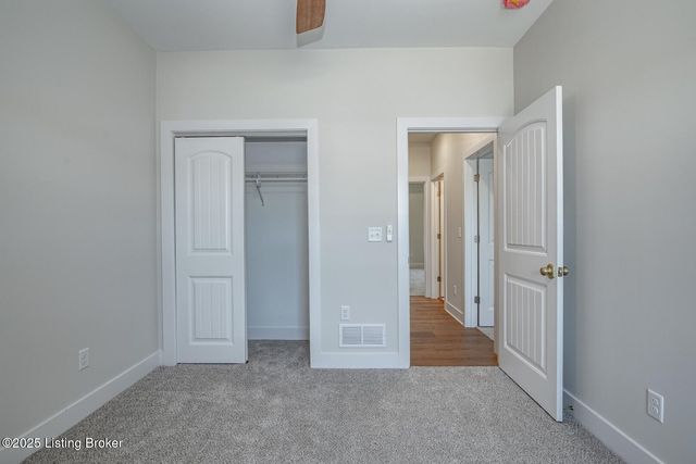 236 Wild Deer Dr, Elizabethtown, KY 42701