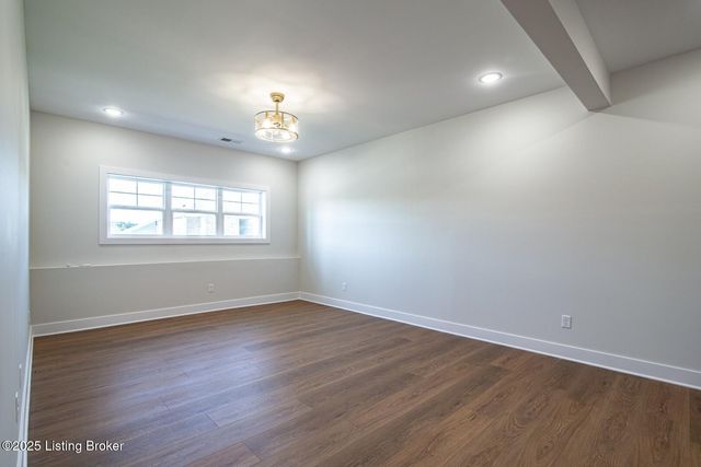 236 Wild Deer Dr, Elizabethtown, KY 42701