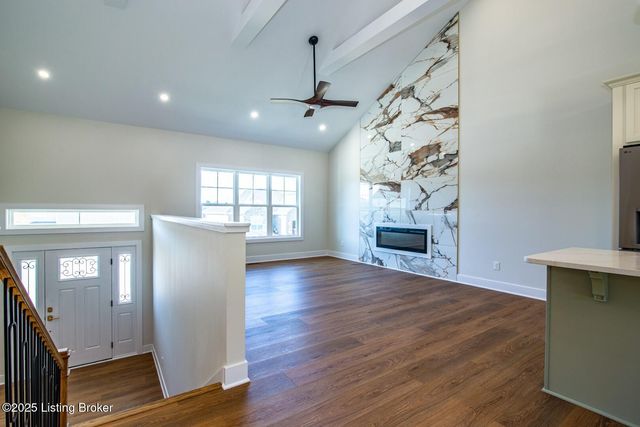 236 Wild Deer Dr, Elizabethtown, KY 42701