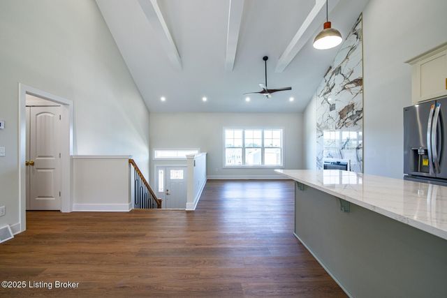 236 Wild Deer Dr, Elizabethtown, KY 42701