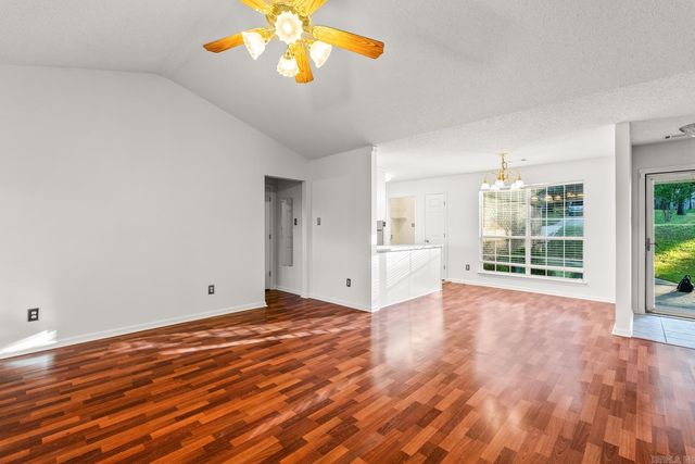 12901 Westglen Drive, Little Rock, AR 72211