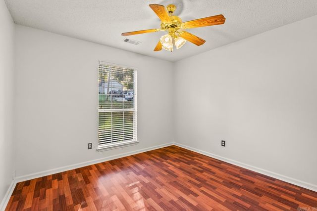 12901 Westglen Drive, Little Rock, AR 72211