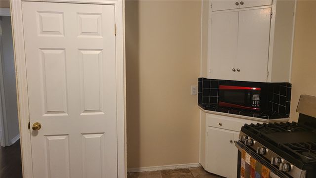 4653 Selkirk Drive, Fort Worth, TX 76109