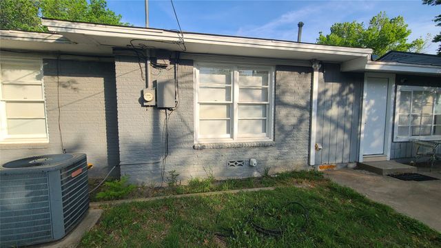 4653 Selkirk Drive, Fort Worth, TX 76109