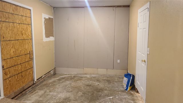 4653 Selkirk Drive, Fort Worth, TX 76109