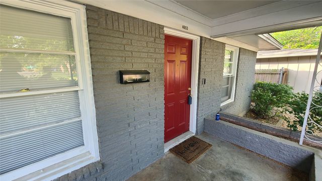 4653 Selkirk Drive, Fort Worth, TX 76109