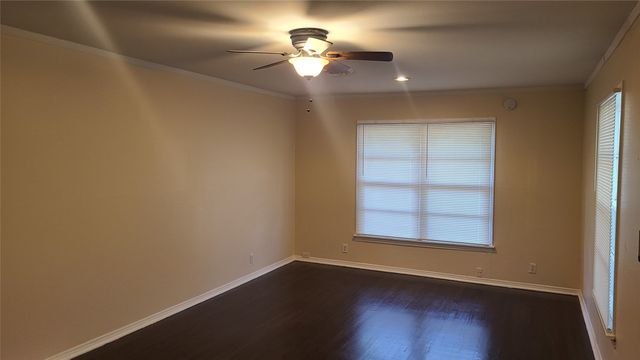 4653 Selkirk Drive, Fort Worth, TX 76109