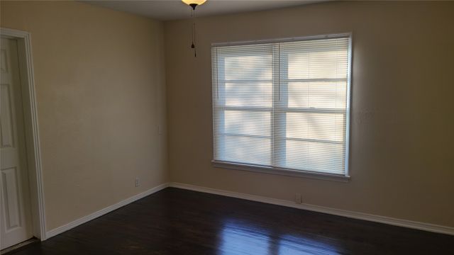 4653 Selkirk Drive, Fort Worth, TX 76109