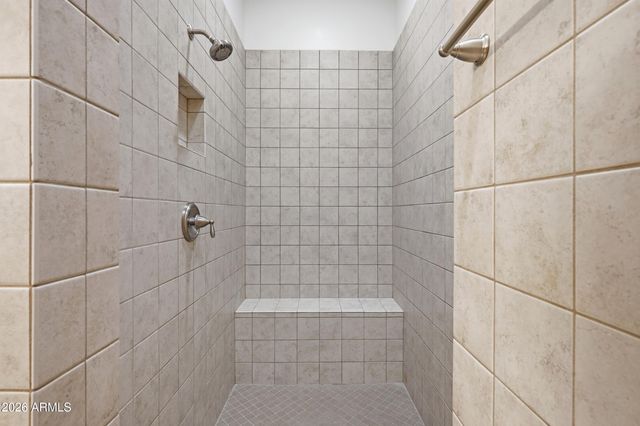 7556 W CRYSTAL Road, Glendale, AZ 85308