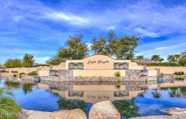 7556 W CRYSTAL Road, Glendale, AZ 85308