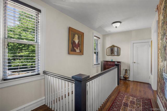 15 E 235th Street, Bronx, NY 10470