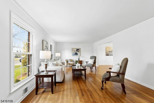 800 Cranford Ave, Westfield Town, NJ 07090