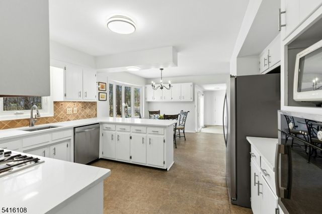 800 Cranford Ave, Westfield Town, NJ 07090