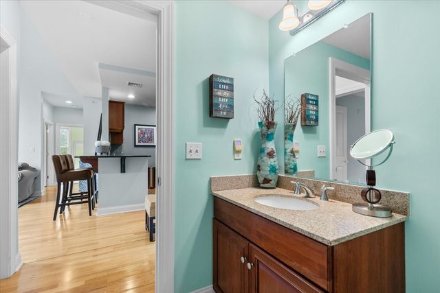 7 Ballister St 435, Wakefield, MA 01880