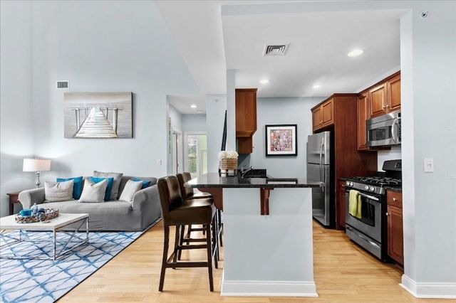 7 Ballister St 435, Wakefield, MA 01880