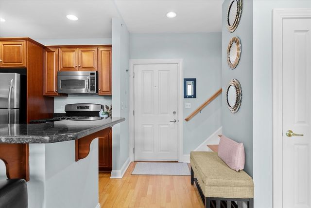 7 Ballister St 435, Wakefield, MA 01880