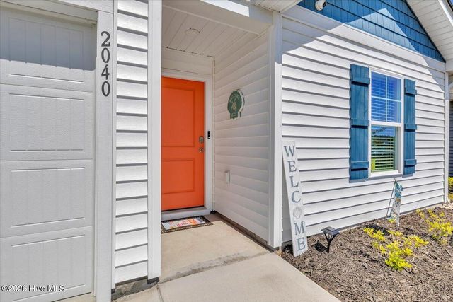 2040 Course Lane, Surf City, NC 28445