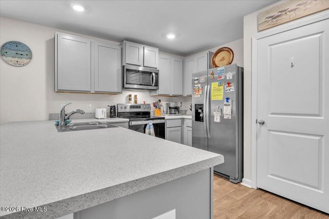 2040 Course Lane, Surf City, NC 28445