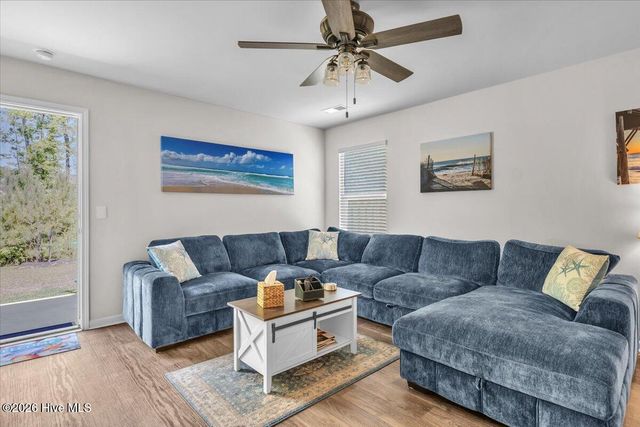 2040 Course Lane, Surf City, NC 28445