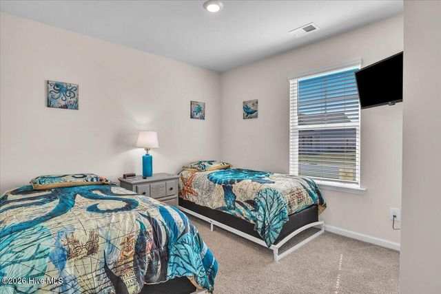 2040 Course Lane, Surf City, NC 28445