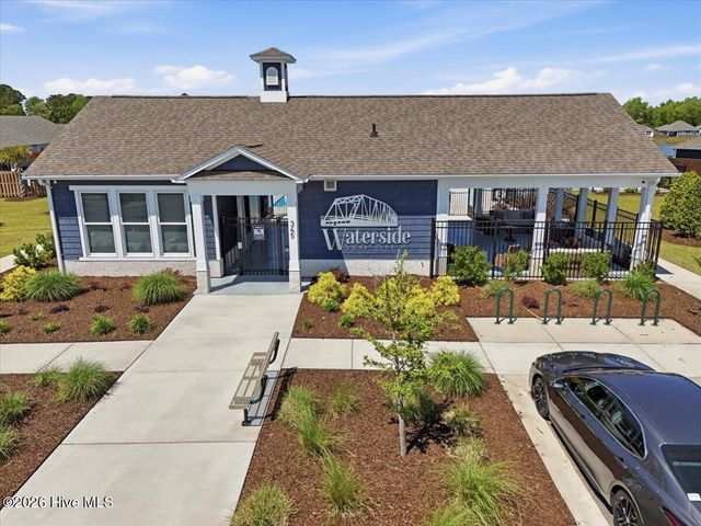 2040 Course Lane, Surf City, NC 28445