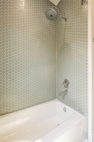 302 NW 5th Street, Bentonville, AR 72712