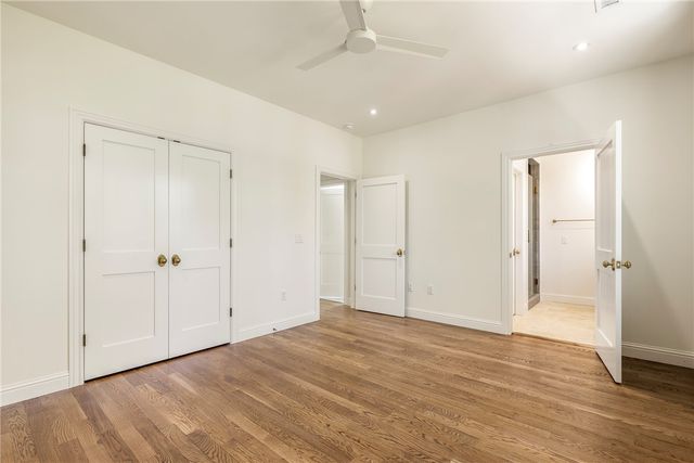 302 NW 5th Street, Bentonville, AR 72712