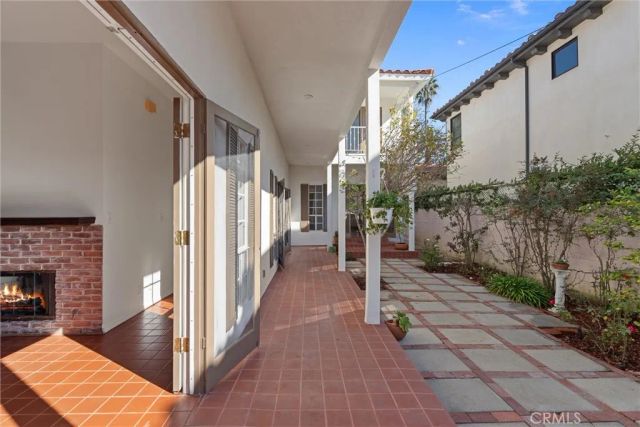 646 Avenue B, Redondo Beach, CA 90277